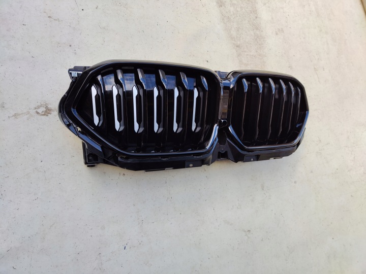 GRILLE CALANDRE GRILLES STORE JALOUSIE BMW X6 G06 226775 SHADOW LINE