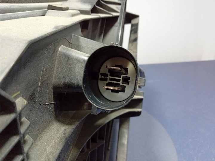 FORD MUSTANG MACH-E ENSEMBLE RADIATEURS LJ938D048AE