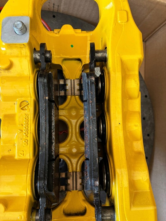 FERRARI 488 PISTA FREINS DISQUES CERAMIKA KIT