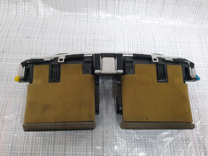 MAZDA 6 GJ 12-15 42B 2.2 D GRILLE CONDUIT D'AIR CENTRALE TABLEAU DE BORD