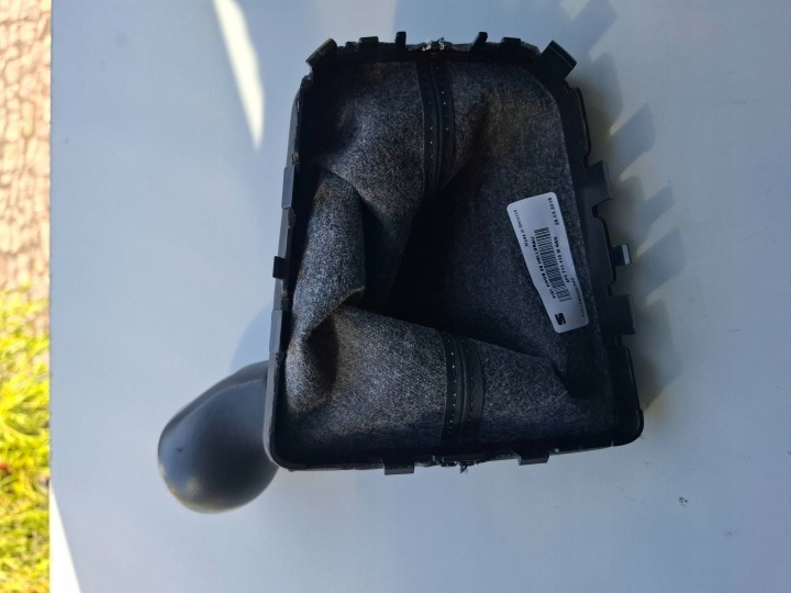 SEAT IBIZA V 6F 17- CARTER POMMEAU DE VITESSE CHANGEMENTS VITESSE 5 VITESSE