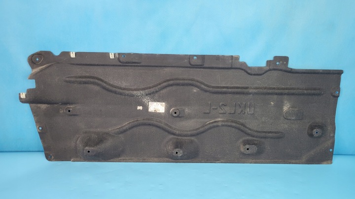 BMW 2' U06 218I ACTIVE TOURER 24R 1.5B PROTECTION PLAQUE CHÂSSIS GAUCHE 8498401