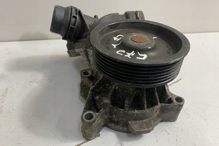 POMPE À EAU BMW X5 (E70) 7805810 3.0L DIESEL 2010