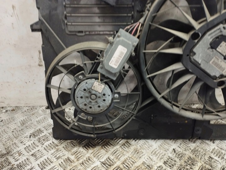 AUDI Q7 4L 2006 ÉLECTRIQUE VENTILATEUR RADIATEUR
