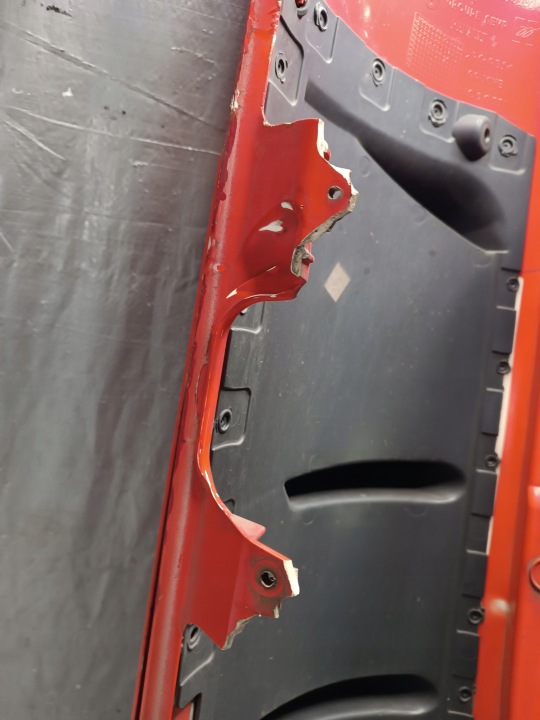 DÉFLECTEUR D'AIR ANGLE CABINES RENAULT PREMIUM GAUCHE 5010578237