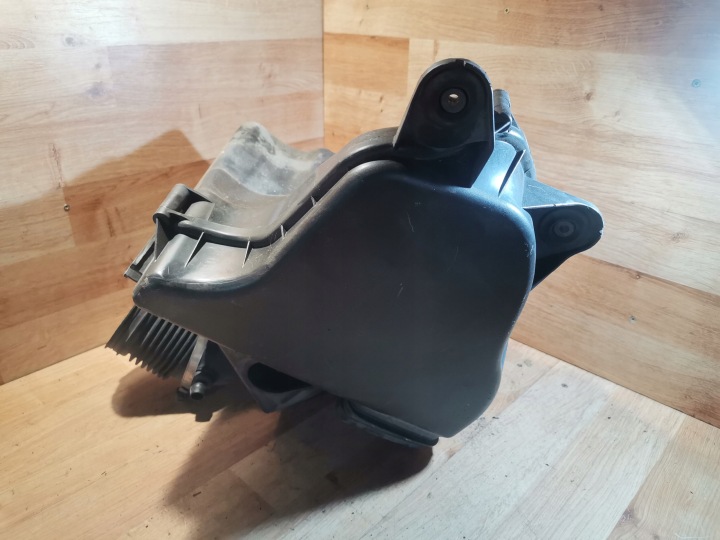 BMW OE 7523628 CHÂSSIS FILTRE AIR