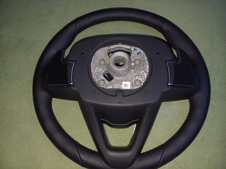BMW 5 G30 G31LCI 2,0 DIESEL AUTOMATE NEUF VOLANT CHAUFFÉE CUIR