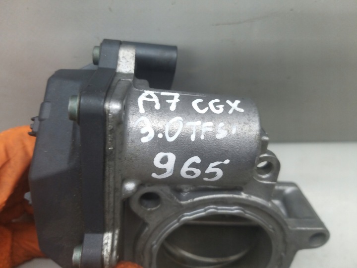 PAPILLON DES GAZ AIR KOMPESOR 3.0 T A7 S4 Q7 C7 S5 CTU CGX CGW 057128063G