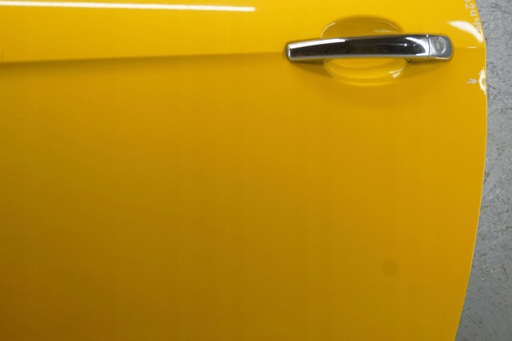PORTES GAUCHE AVANT CITROEN DS3 CASQUE (D2444)