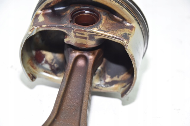 PISTON BIELLE BMW E65 E66 N62 745I 4.4 V8