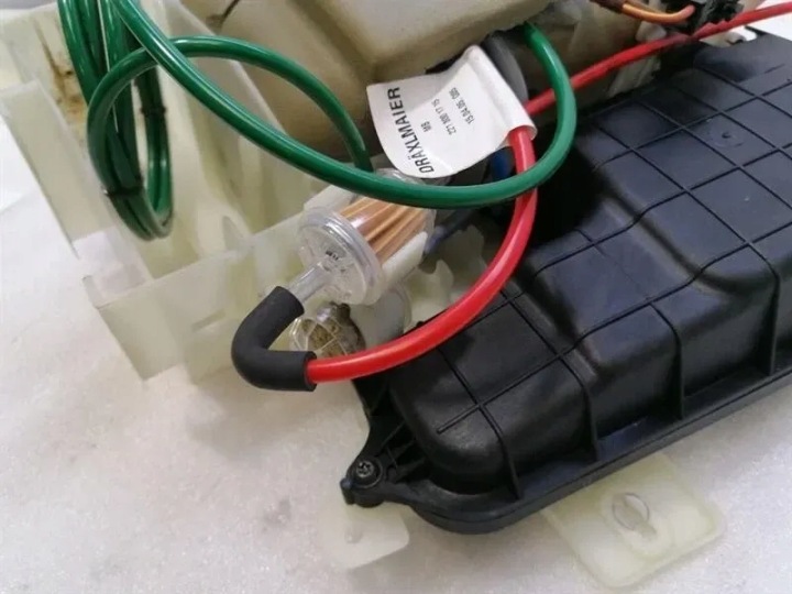 MERCEDES CL W216 VACUUM PUMP A2218001148 DYNAMIC ACTIVE