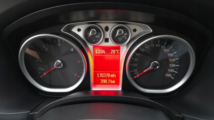 KUGA MK1 08-12 AWD COMPTEUR GRAND MONITEUR 2010 ANNÉE DIESEL GROUPE MOTOPROPULSEUR SUR 4 ROUES