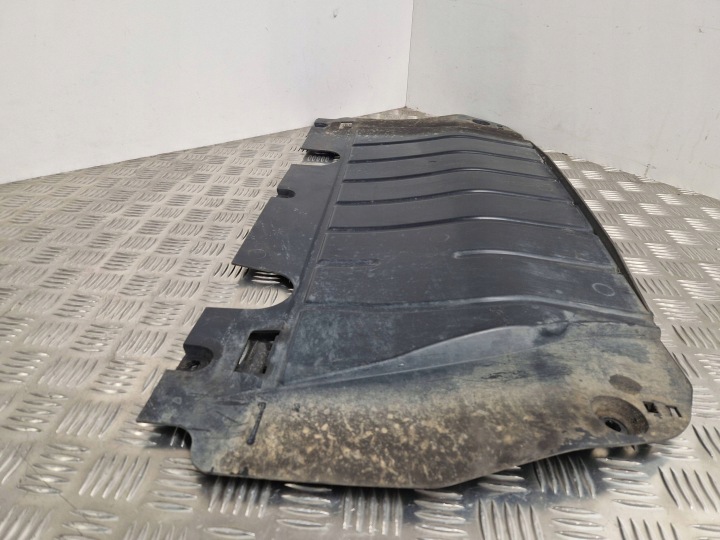 RENAULT CLIO IV 2014 PROTECTION INFÉRIEURE MOTEUR