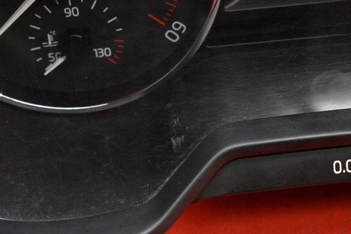 COMPTEUR TABLEAU DE BORD EUROPE 5E0920781C SKODA OCTAVIA 3 III 2.0 TDI 150 KM 13-17