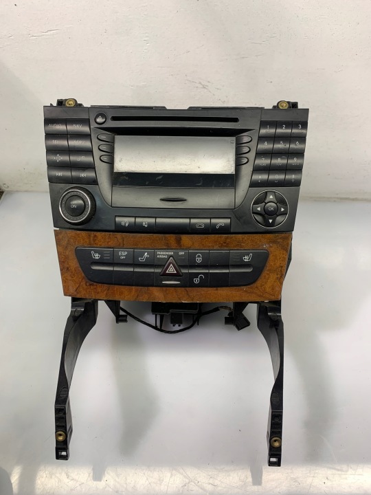 RADIO AUTORADIO MERCEDES W211 RADIO