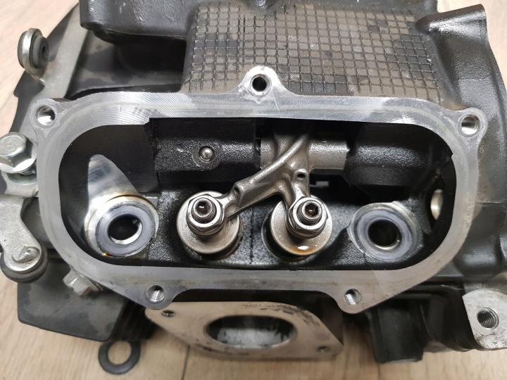 CULASSE ARRIÈRE SOUPAPES ARBRE À CAMES YAMAHA XVS950 BOLT MIDNIGHT STAR