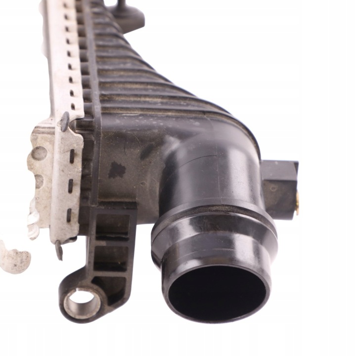 MERCEDES W177 OM608 FIL RADIATEUR AIR DIESEL A6080900500