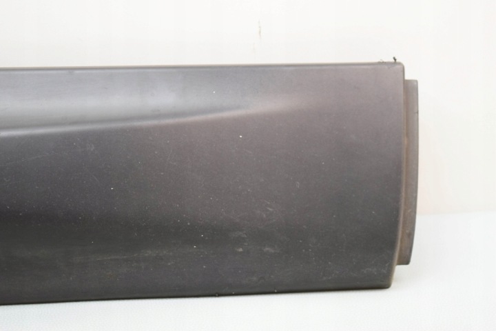 MOULURE AVANT DROITS PORTES LAND ROVER RANGE ROVER SPORT DK6221064AD