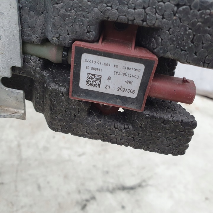 PANNEAU AVANT RADIATEURS BMW 7 G11 3.0D AUTOMATE