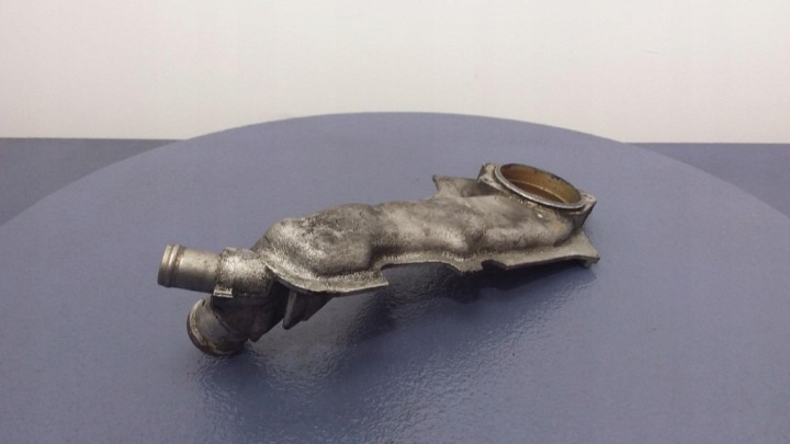AUDI A6 C5 2.4B CHÂSSIS THERMOSTAT ALUMINIUM 078121121J