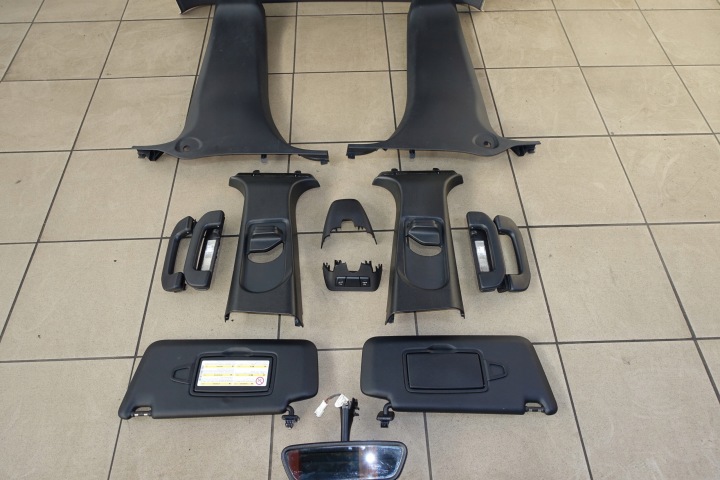 MERCEDES W246 NOIRE PAVILLON ENSEMBLE AMG KIT 2466900150