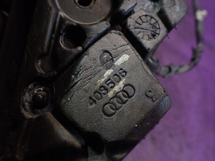 AUDI A3 8P HAYON 3D 03-05 RÉTROVISEUR DROIT ÉLECTRIQUE PLIANT 010754 9 GOUPILLE