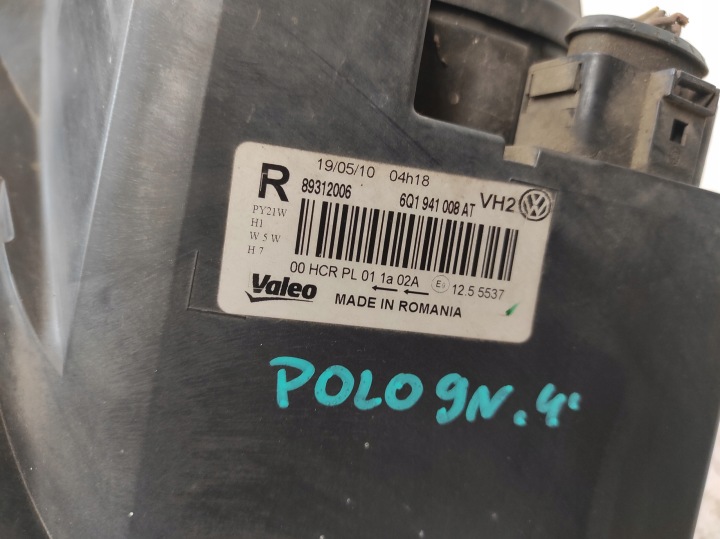 VW POLO 4 IV 9N LIFT 05- PHARE DROITE AVANT 6Q1941008AT POUCES