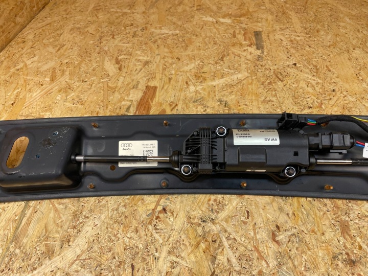 MÉCANISME FIXATION SPOJLERA LOTKI ARRIÈRE AUDI A7 C8 4K 4K8827948F 2018-