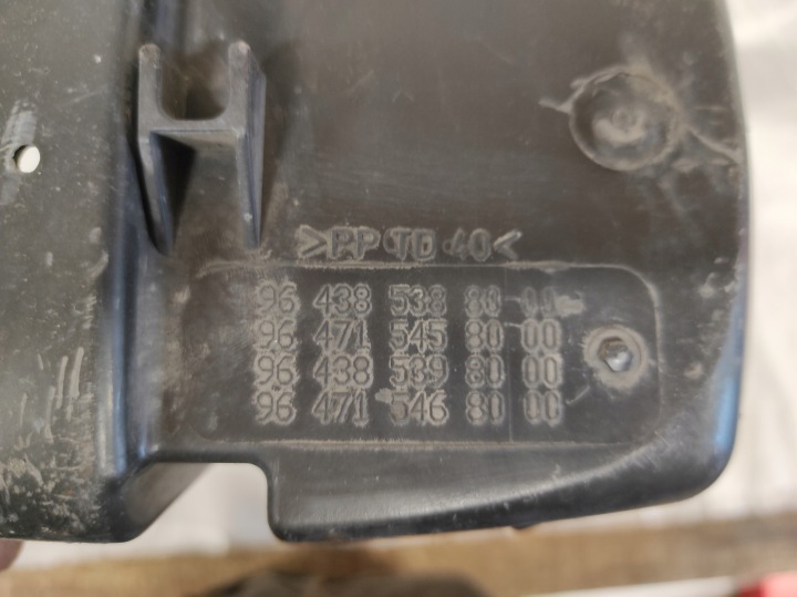 CITROEN BERLINGO I 04R CHÂSSIS FILTRE AIR