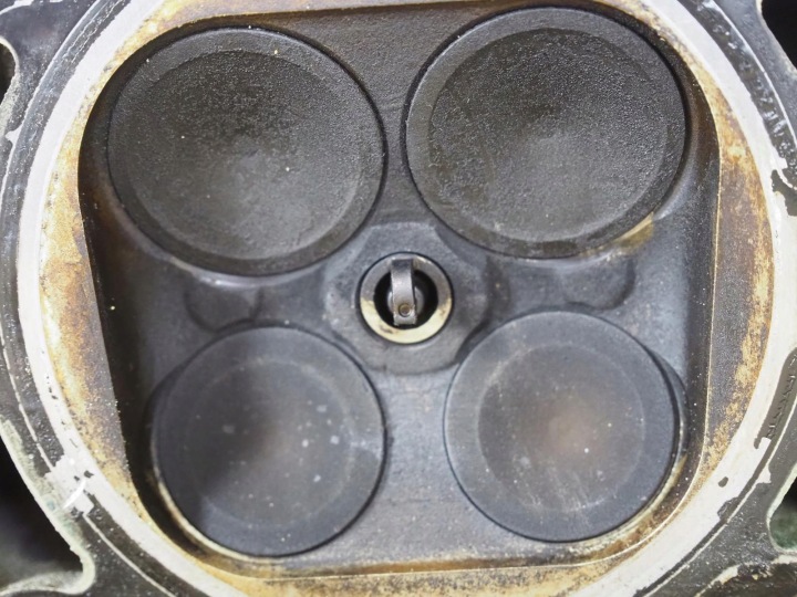JAGUAR S-TYPE CULASSE MOTEUR GAUCHE 3.0 V6 238 PS XW4E-6C064-AG 9G767AA