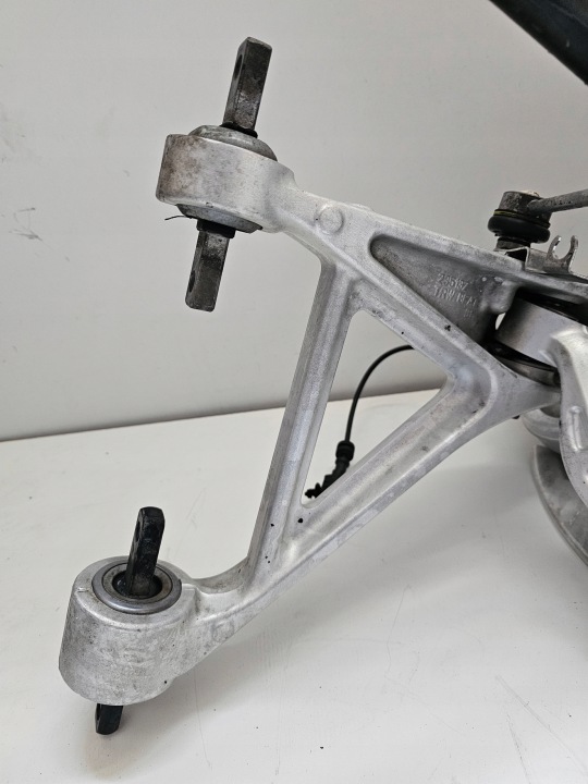 FERRARI ROTULE DE DIRECTION SUSPENSION GAUCHE AVANT 237285