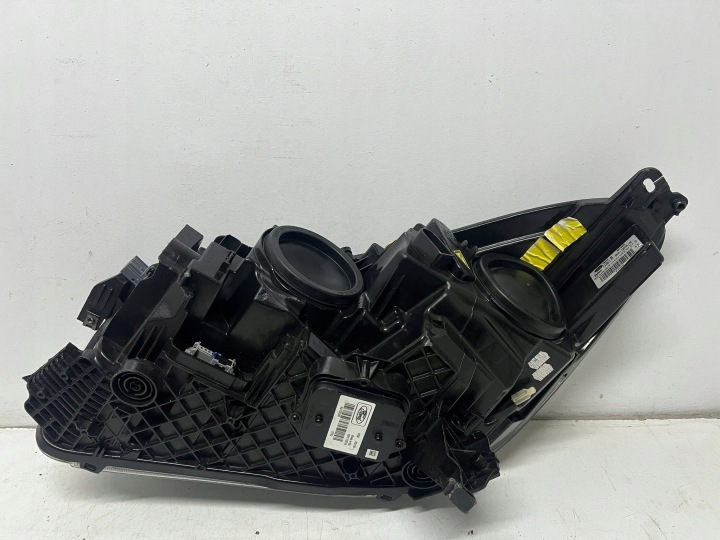 FORD KUGA MK2 II 2 LIFT XÉNON NOIRE PHARE DROIT AVANT GV41-13D154-EC