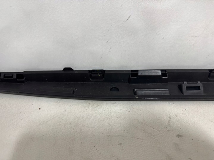 VW GOLF VIII 8 R-LINE MOULURE SEUIL REVÊTEMENT DROITE 5H0853856