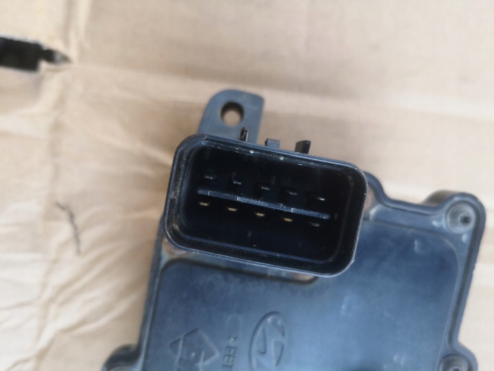 HYUNDAI SANTA FE SANTAFE CAPTEUR PROTECTION PIÉTON ORIGINAL DÉMONTAGE
