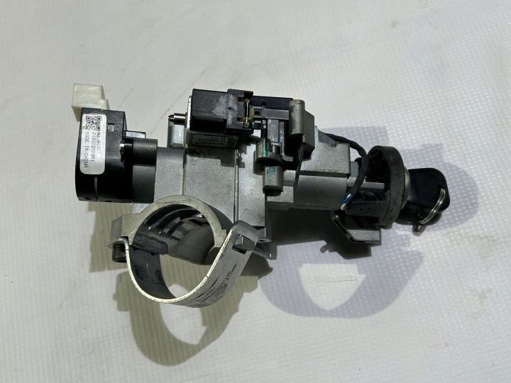 CONTACTEUR D'ALLUMAGE CLÉ CHEVROLET CAMARO 2009-2015