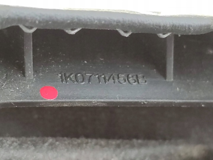 VOLKSWAGEN GOLF V 5 1K0 POMMEAU DE VITESSE CHANGEMENTS VITESSE 1K0711456B