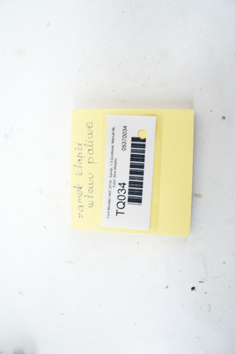 TQ034 FORD MONDEO MK5 SERRURE SERVOMOTEUR BOUCHONS GOULOTTE DE REMPLISSAGE CARBURANTS DG93-220A20-AB AR