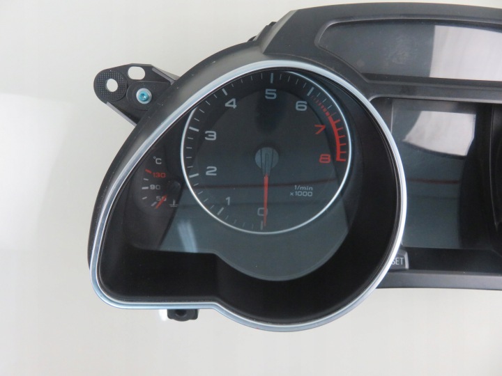 COMPTEUR AUDI A5 (8T3) 1.8 TFSI CABD 8T0920931
