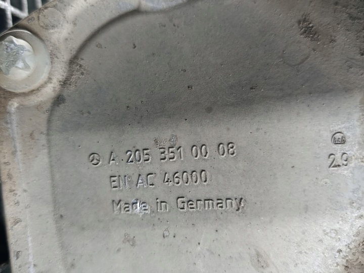 DIFFÉRENTIEL ARRIÈRE MERCEDES-BENZ W205 2053506718 3.066 2.0 16V C200