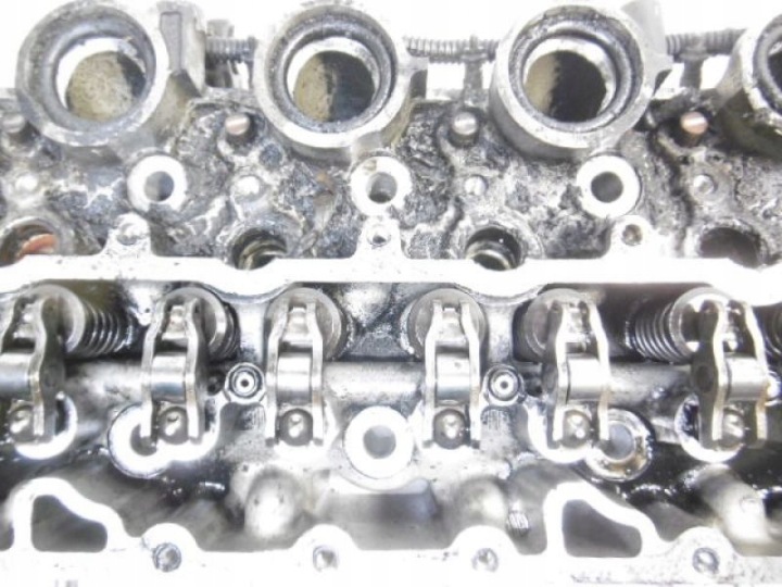 PEUGEOT 206 CULASSE MOTEUR 1,4HDI 9643477110