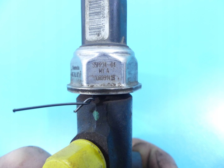 MOULURE INJECTION CAPTEURS FORD FOCUS MK3 1,6 TDCI 9685297580-02