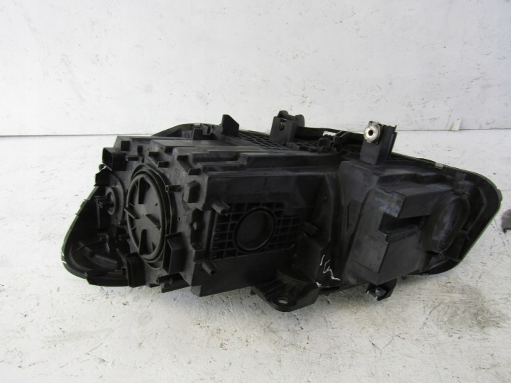 BMW 2 F45 PHARE DROITE AVANT ORDINAIRE 7422574