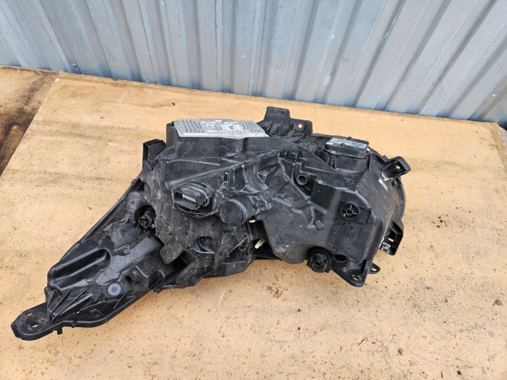 PROJECTEUR DROIT FORD S-MAX MK2 2915-2023 NR ORIGINE EM2B13W029CM