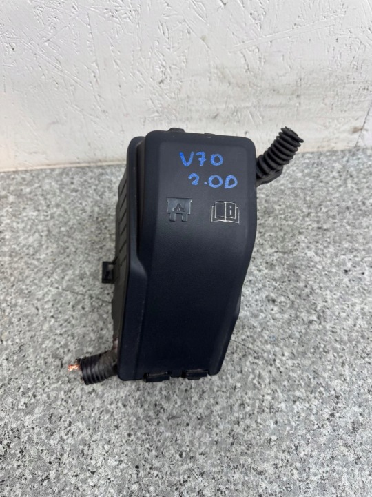 BOÎTE FUSIBLES VOLVO V70 III 2012- 30644652 2.0 D3