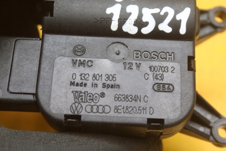 PETIT MOTEUR RÉCHAUFFEURS AUDI A4 B6 8E1820511D 0132801305