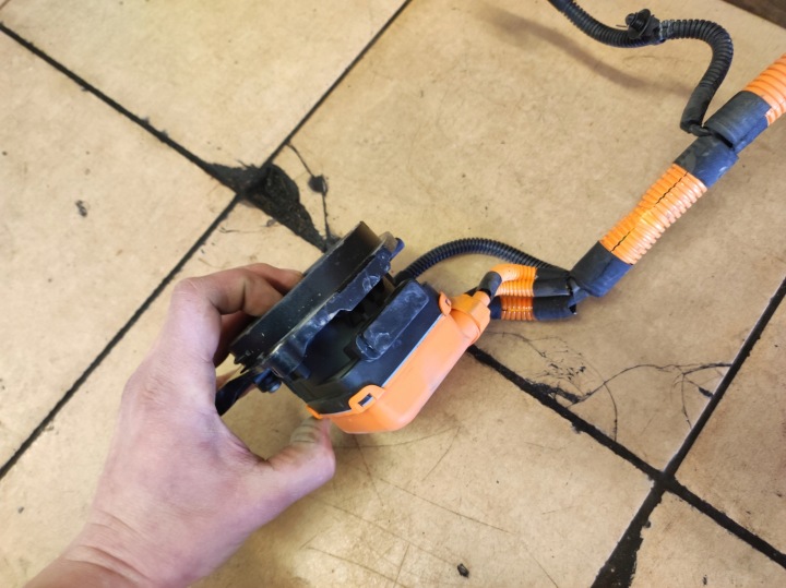 PRISE FIL CÂBLE LADOWANIA BATTERIES 3008 II 2 LIFT 1.6 THP