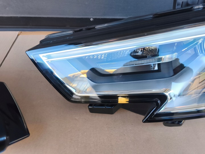PHARE GAUCHE DROITE XÉNON AUDI A3 8V 8V0 LIFT 17- 8V0941005E 8V0941006E