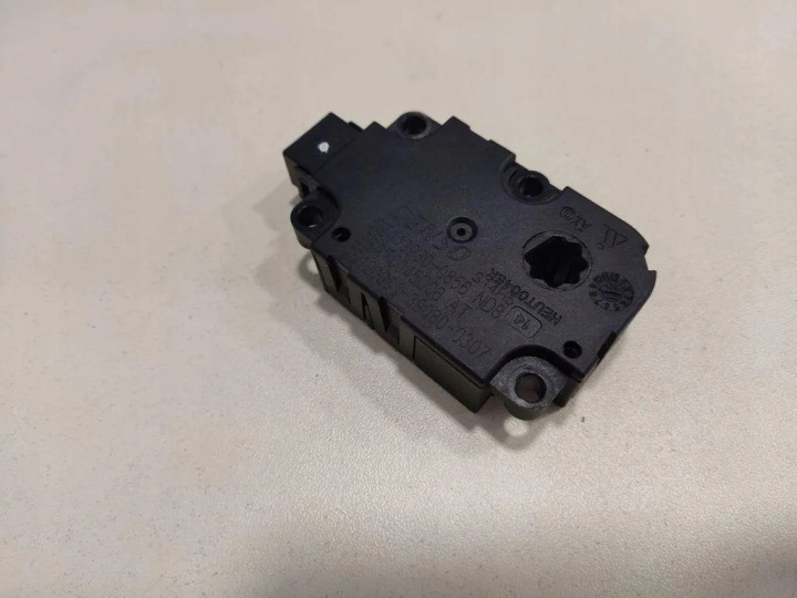 SOUPAPES STERUJACE CHAUFFAGE AUDI A6 (4F2, C6) ZBAT0045D08AT 4.0L GASOLINE