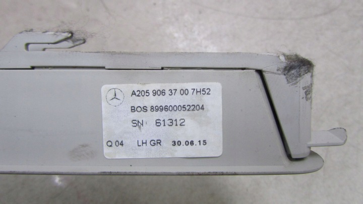 MERCEDES C-KLASA W205 GUIDE RIDEAUX GAUCHE A2059063700 14-