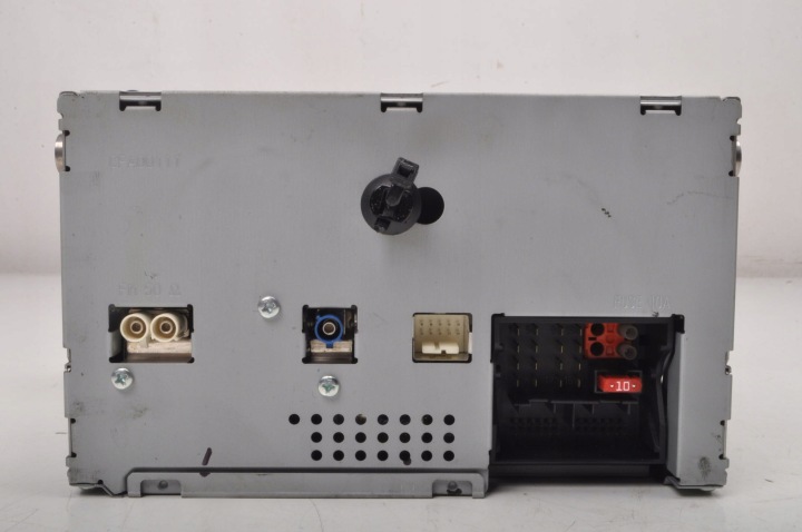 MERCEDES W204 RADIO CD A2048700694
